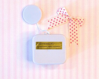 A piece of work washable "Sandman Dear Sandman"