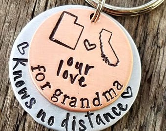 Personalized hand stamped grandma keychain. Gift for mom. Long distance grandmother gift. State keychain. Nana memaw gift from grandkids