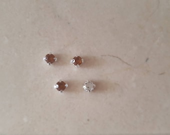 set of 50 rhinestone appliques Red 5 mm