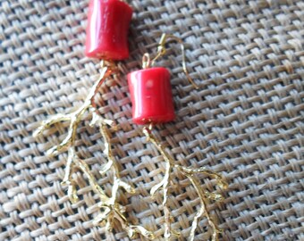 Coral earrings in gold branch. Summer earrings.
