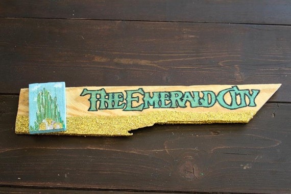 Items similar to The Emerald City Wizard of Oz Directional Sign Post ...
