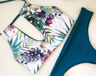 Hawaiian tropics keyhole reversed to jade blue with jade blue bottoms