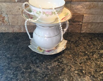 Tea Party / Alice in Wonderland / Mad Hatter Centerpiece