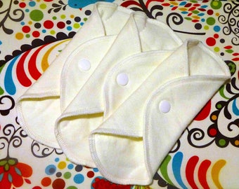 ORGANIC CLOTH PADS - 7" Organic Hemp & Organic Bamboo PantyLiners / Reusable Cloth Liners / Organic Period Napkins / Menstrual Pads