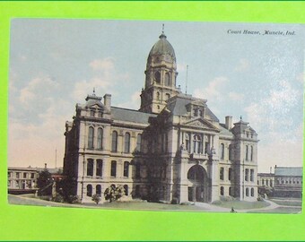 Vintage Postcard Court House Muncie Indiana United States
