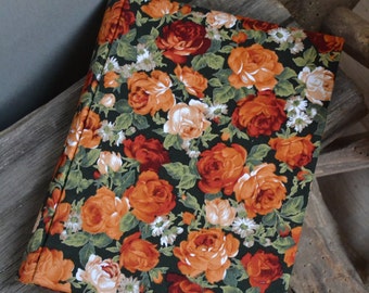 Writing Journal / Handmade Sketchbook / Handmade Journal / Unique Journal / Notebook / Diary / A5. 8 x 6 inch Vintage roses