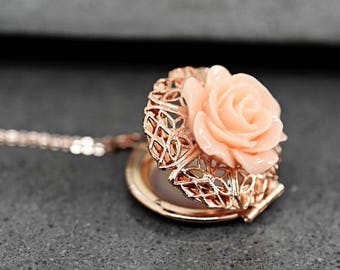 Shabby Locket Necklace (VIK-154)