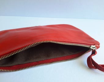 Red Purse, Leather Pouch Bag, Zipper Pouch, leather wallet purse, leather wallet, leather pouch, small leather purse, cosmetic bag