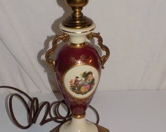 Artistic Lamp Mfg Co. NYC Gilded Victorian Picture Table Lamp