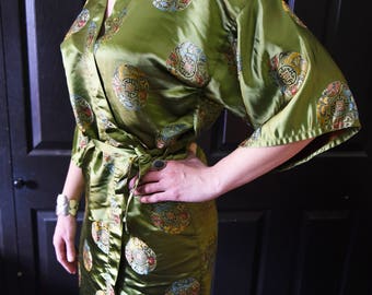 Vintage Asian Dressing Robe