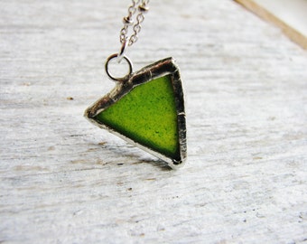 Green Stained Glass Necklace, Glass Pendant Necklace, Minimalist Jewelry, Glass Necklace, Geometric Necklace