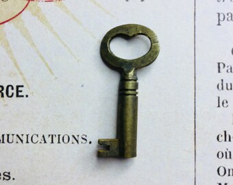 Vintage Keys, Antique Keys, Skeleton Keys, Steampunk, Jewelry, Keys, Jewelry supplies