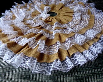 SALE / Christmas Tree Skirt