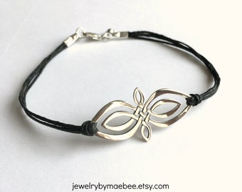 Celtic jewelry, Outlander Bracelet, celtic bracelet, gift for her, Sterling Celtic Knot bracelet, Irish bracelet, Scottish bracelet