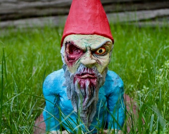 Special Edition Zombie Gnome: I See You...