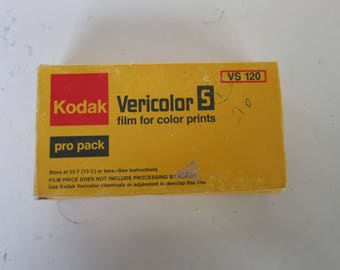 1 roll of 120mm Kodak Vericolor S Color Film exp 1976 vintage lomography