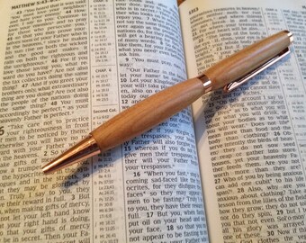 Hand turned pen