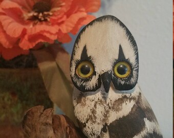 Donna Thompson Hand Carved Folk Art Owl Figurine