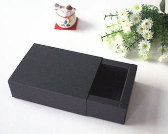 10 pieces / lot 22*12*7cm Black Kraft Paper Drawer Boxes Handmade Craft Gift Packing Boxes Cosmetic Box More sizes available