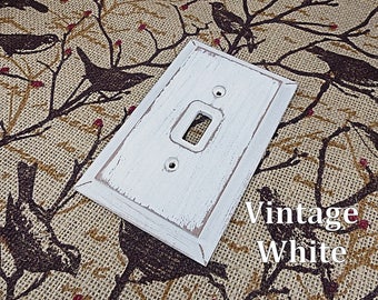 Rustic Switch Plate, Wood Light Switch Cover, Rustic White Switch Plate, Wall Plate, Shabby Light Switch Plate, Primitive Switch Plate