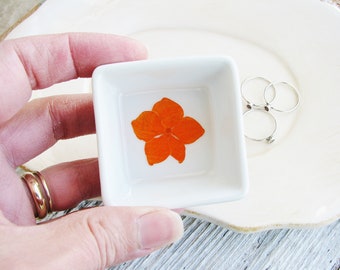 Orange Ring Dish, Flower Ceramic Dish, Ring Holder, Floral Ring Dish, Small Jewelry Organizer, Pressed Flower Bowl, Nature Lover Gift