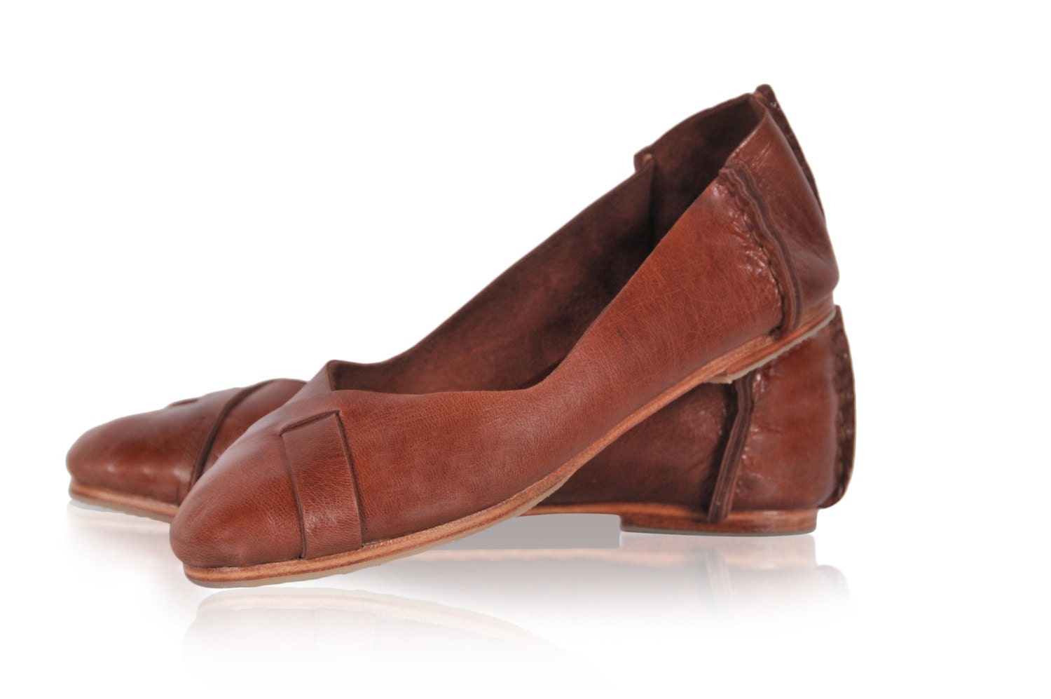 leather flat shoes