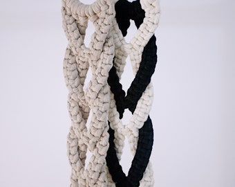 Macrame plant hanger, macrame plant holder, wall decor, modern macrame, macrame pot holder, boho decor, boho home decor, housewarming gift
