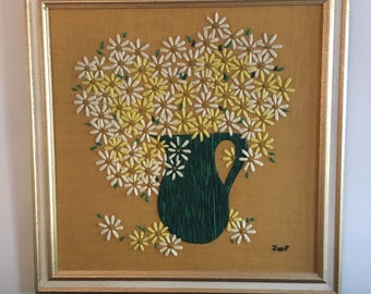 Vintage Mid Century Crewel Needlepoint Embroidered Daisies in Vase