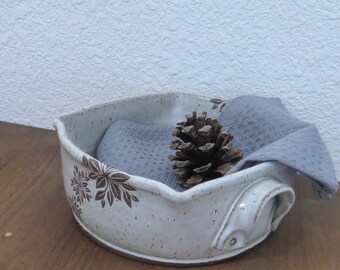 Casserole Baking Dish - Handmade Stoneware Pottery Ceramic - White - Floral - 1-1/2 Quart