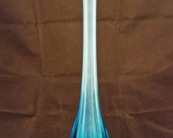 Vintage stretch vase