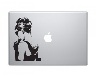 Breakfast at Tiffany's Chic Shoulder Decal