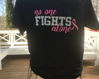 No one fights alone breast cancer/cancer shirt