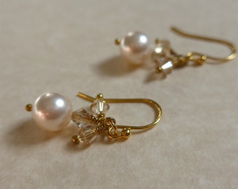 Swarovski Pearl Earring, Swarovski Pearl and Crystal Earring, Swarovski Pearl, Gold Swarovski Crystal Earring, Gold Swarovski Pearl Earring