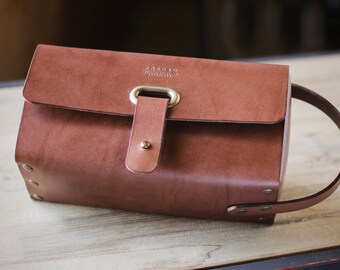 Leather Toiletry case, Toiletry case, Dopp Kit, Travel Case, Shave Bag, Leather