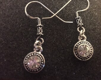 Delicate little earrings