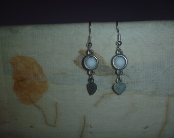 white and silver tone dangle earrings, ecofriendly drop earrings