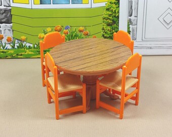 TOMY TABLE and CHAIRS, 1:18 Lundby Scale, Hard Plastic, 1970's to 1980's, "Smaller Homes & Garden", Vintage Dollhouse Kitchen Furniture