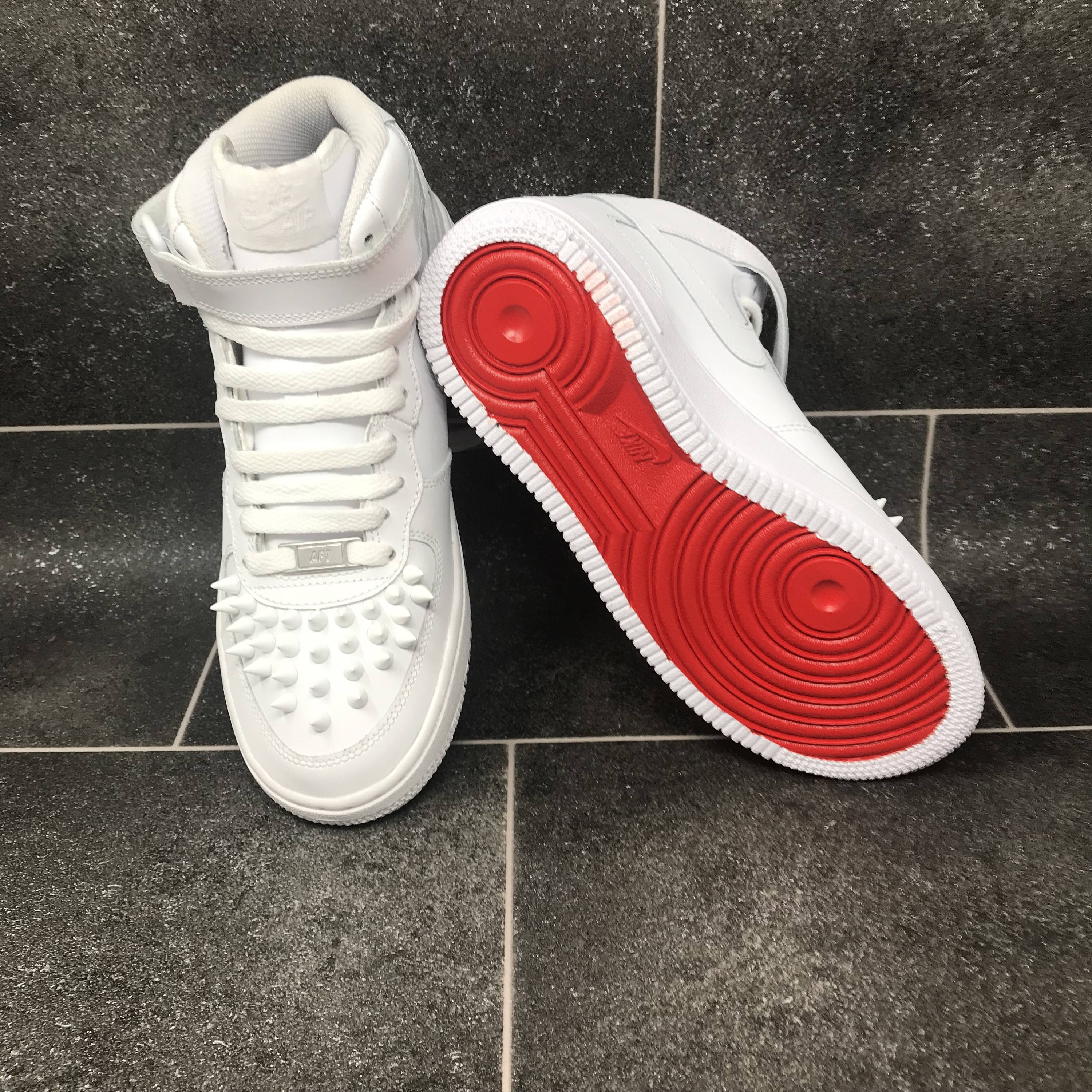 air force with red bottom