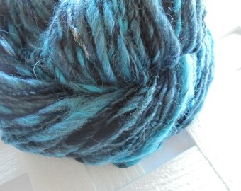 STORMY WEATHER Bulky Handspun Yarn, Soft Handspun Yarn, Bulky Knit Yarn, Bulky Merino Yarn, Weaving Yarn, Thick & Thin Yarn, Silk, Alpaca