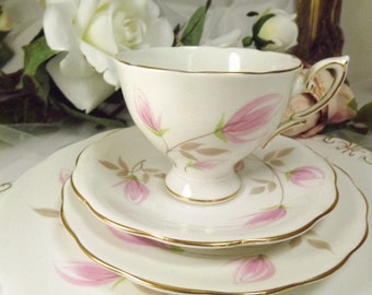 Teacup, Saucer, Plate Royal Standard, Vintage Royal Standard Elegant