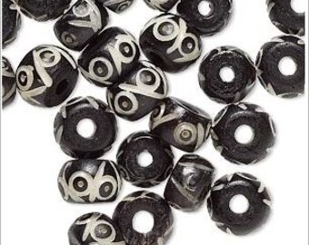 Rich Black & White Carved Bone Drum Beads 10-8mm 25 Pcs