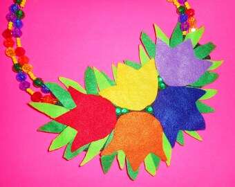 Fabulous Felt Tulips Necklace