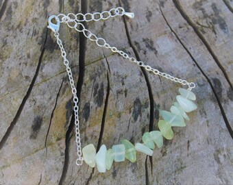 Jade Chip Bracelet, New Jade (Serpentine) and Silver Bracelet, Gemstone Nuggets, Light Green Jewellery, Gift for Her, Grounding Gemstone