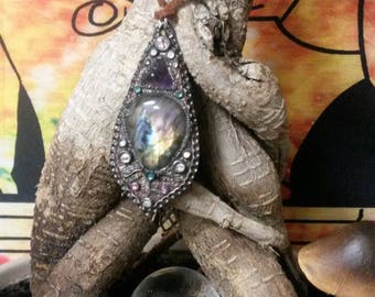 Labradorite Spectrolite necklace and Amethyst pyramid
