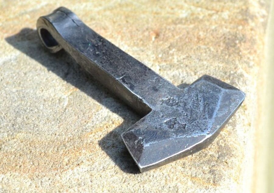 HELVEGEN THOR's HAMMER Pendant Necklace Viking