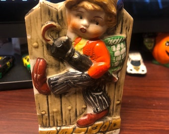 Vintage Wall Pocket Vase boy Umbrella Made in Japan 1940's
