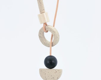 STUDY n.3 // Speckled stoneware necklace