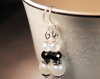 Black and White Pearl Dangle Drop Earrings