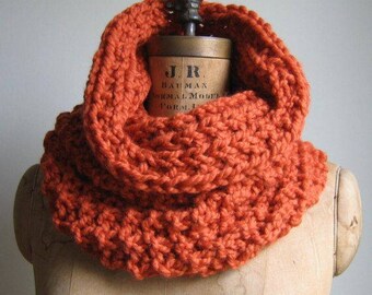 Instant download PDF Pattern Incognito Chunky knit Cowl
