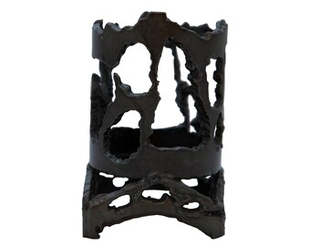 Iron brutalist candle / tea light / waxine holder